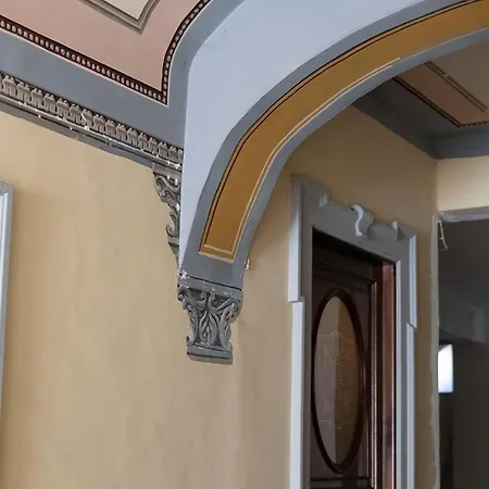 Bed & Breakfast Palazzo De Gregorio Deluxe *